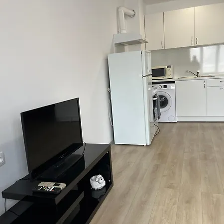 Apartment Family 6 *